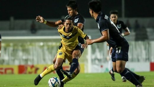 คลิปไฮไลท์ฟุตบอลเอ็ม-150 แชมเปี้ยนชิพ 2018 อ่างทอง เอฟซี 3-1 กระบี่ เอฟซี Ang Thong FC 3-1 Krabi FC
