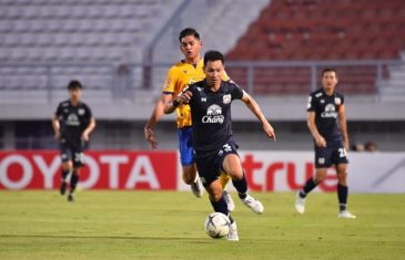 คลิปไฮไลท์ไทยลีก สุพรรณบุรี เอฟซี 3-1 นครราชสีมา มาสด้า Suphanburi FC 3-1 Nakhon Ratchasima